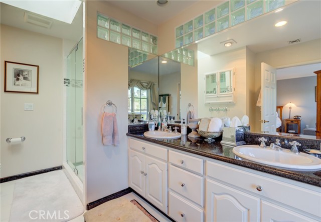 58 Hidden Valley Road, Rolling Hills Estates, California 90274, 6 Bedrooms Bedrooms, ,5 BathroomsBathrooms,Residential,Sold,Hidden Valley,SB21026059