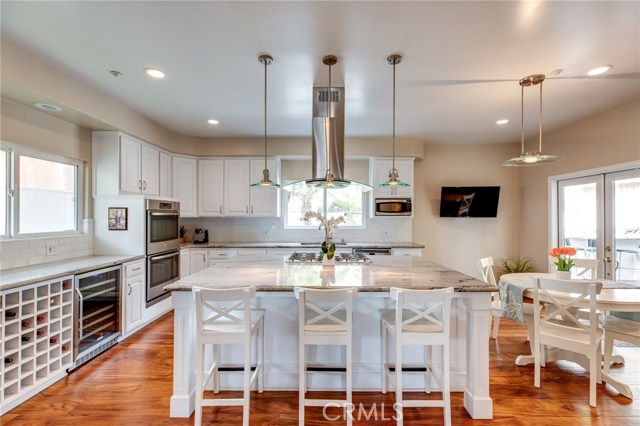 1119 Goodman Avenue, Redondo Beach, California 90278, 4 Bedrooms Bedrooms, ,3 BathroomsBathrooms,Residential,Sold,Goodman,SB19098884
