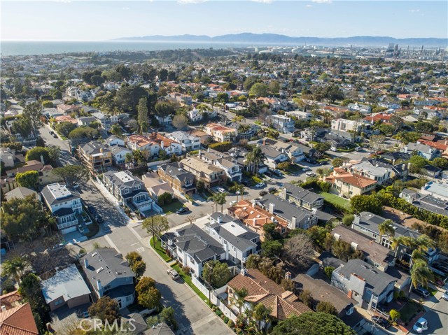 1904 Palm Avenue, Manhattan Beach, California 90266, 5 Bedrooms Bedrooms, ,4 BathroomsBathrooms,Residential,Sold,Palm,SB18071384