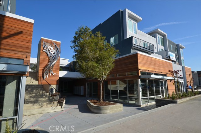 1920 Pacific Coast Highway, Redondo Beach, California 90277, 1 Bedroom Bedrooms, ,1 BathroomBathrooms,Residential,Sold,Pacific Coast Highway,OC20103454