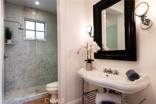 2916 Palm Avenue, Manhattan Beach, California 90266, 5 Bedrooms Bedrooms, ,4 BathroomsBathrooms,Residential,Sold,Palm,SB19125651