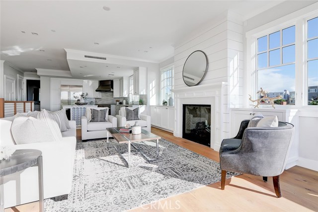 2204 Alma Avenue, Manhattan Beach, California 90266, 4 Bedrooms Bedrooms, ,3 BathroomsBathrooms,Residential,Sold,Alma,SB19265065