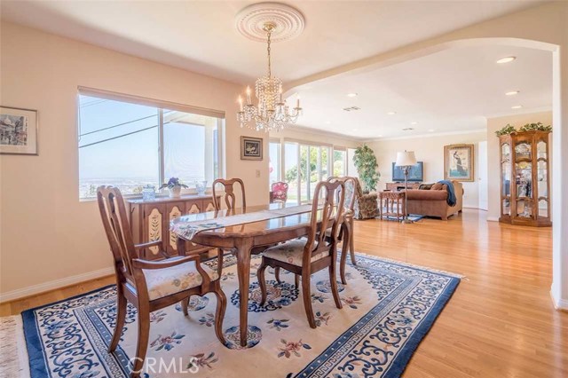 Formal Dining Room, pleny of space for a large table!