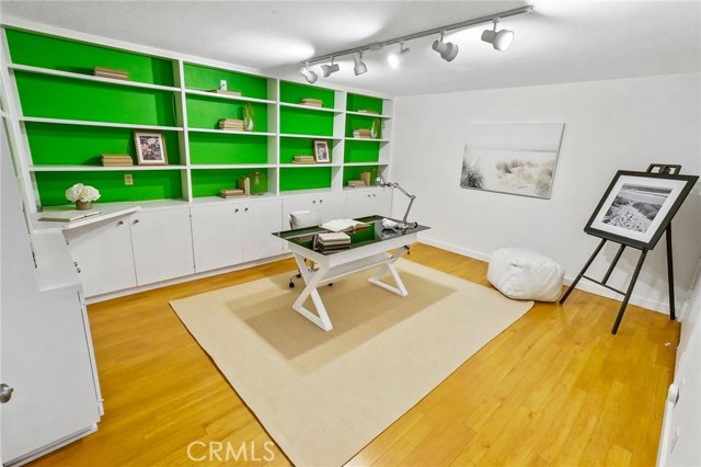 239 Juanita Avenue, Redondo Beach, California 90277, 2 Bedrooms Bedrooms, ,2 BathroomsBathrooms,Residential,Sold,Juanita,RS20073580