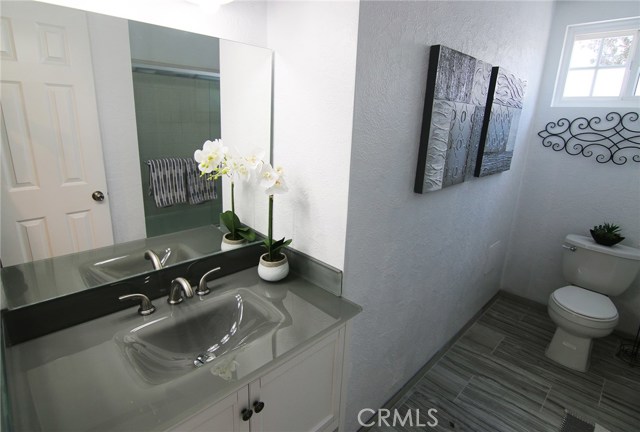 18429 Burin Avenue, Redondo Beach, California 90278, 3 Bedrooms Bedrooms, ,2 BathroomsBathrooms,Residential,Sold,Burin,SB18103083
