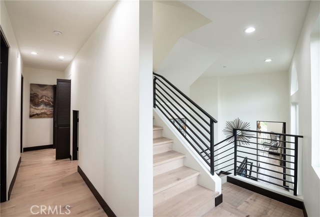 636 Vincent Park, Redondo Beach, California 90277, 3 Bedrooms Bedrooms, ,2 BathroomsBathrooms,Residential,Sold,Vincent Park,SB19274738