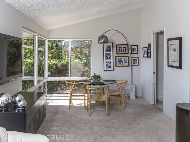 30048 Knoll View Drive, Rancho Palos Verdes, California 90275, 3 Bedrooms Bedrooms, ,2 BathroomsBathrooms,Residential,Sold,Knoll View,PV19091572