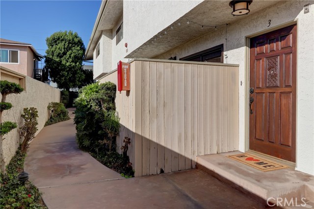 2611 Ruhland Avenue, Redondo Beach, California 90278, 2 Bedrooms Bedrooms, ,1 BathroomBathrooms,Residential,Sold,Ruhland,SB18200356