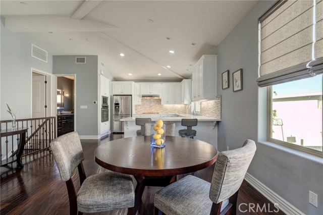 2619 Carnegie Lane, Redondo Beach, California 90278, 3 Bedrooms Bedrooms, ,2 BathroomsBathrooms,Residential,Sold,Carnegie,PV20221187