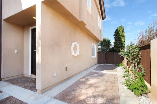 2223 Bataan Road, Redondo Beach, California 90278, 4 Bedrooms Bedrooms, ,2 BathroomsBathrooms,Residential,Sold,Bataan,SB18295975