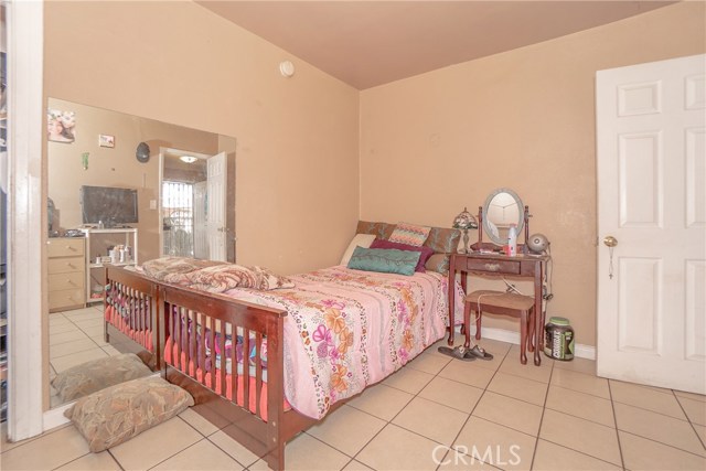  Income Home for Sale in Los Angeles, California