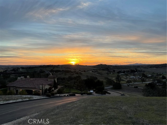 Detail Gallery Image 1 of 1 For 1855 Lot 82 Hanging Tree Ln, Templeton,  CA 93465 - – Beds | – Baths