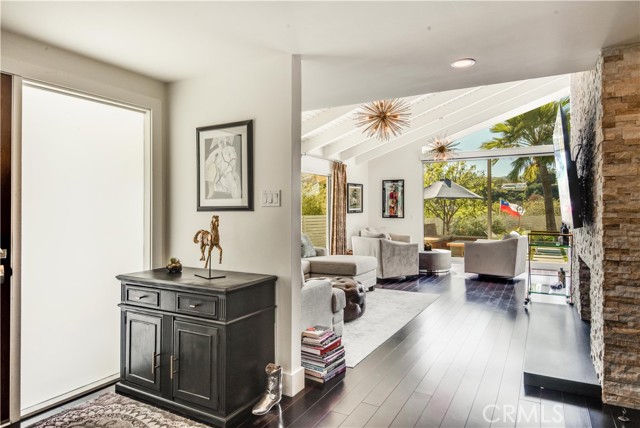 Entry to living room