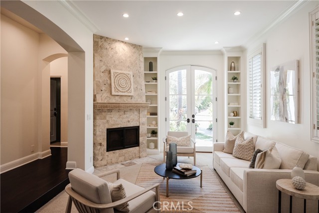 587 26th Street, Manhattan Beach, California 90266, 4 Bedrooms Bedrooms, ,3 BathroomsBathrooms,Residential,Sold,26th,SB21063366