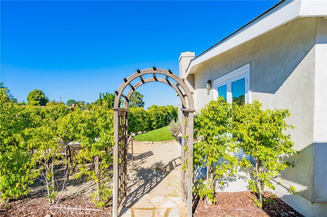 26851 Grayslake Road, Rancho Palos Verdes, California 90275, 3 Bedrooms Bedrooms, ,2 BathroomsBathrooms,Residential,Sold,Grayslake,PV18243675