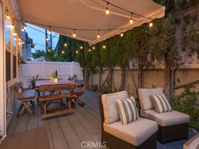 1800 Pacific Coast Highway, Redondo Beach, California 90277, 4 Bedrooms Bedrooms, ,2 BathroomsBathrooms,Residential,Sold,Pacific Coast,SB20149848