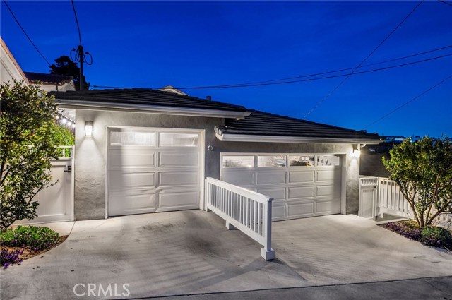 844 Avenue B, Redondo Beach, California 90277, 5 Bedrooms Bedrooms, ,5 BathroomsBathrooms,Residential,Sold,Avenue B,SB20039322