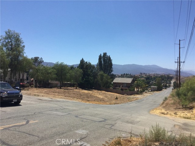 east hill street, lake elsinore, ca 92530