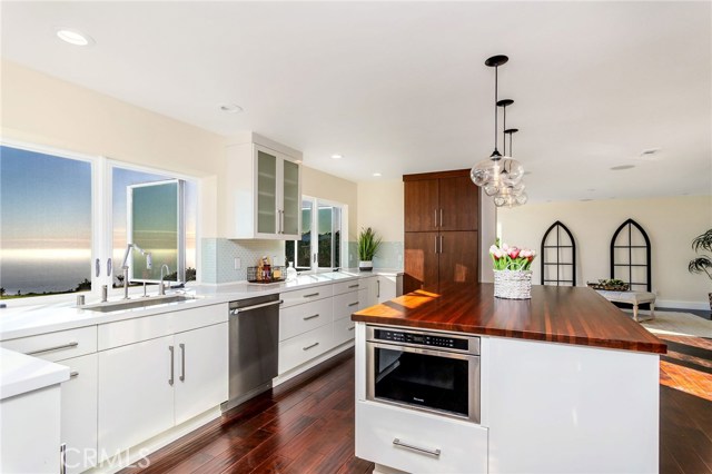 28817 Doverridge Drive, Rancho Palos Verdes, California 90275, 5 Bedrooms Bedrooms, ,3 BathroomsBathrooms,Residential,Sold,Doverridge,PV19186897