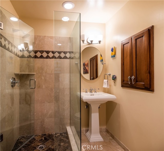 28332 Ridgefalls Court, Rancho Palos Verdes, California 90275, 3 Bedrooms Bedrooms, ,2 BathroomsBathrooms,Residential,Sold,Ridgefalls,SB18233079