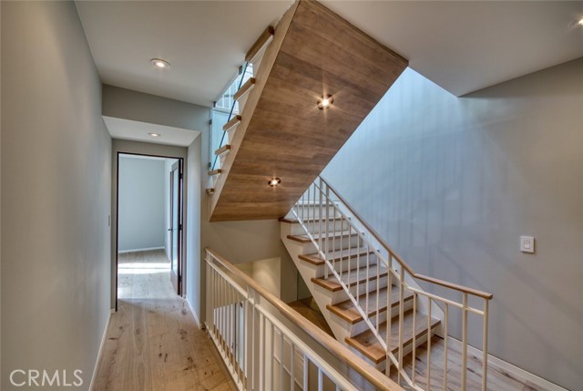 221 36th Street, Manhattan Beach, California 90266, 3 Bedrooms Bedrooms, ,3 BathroomsBathrooms,Residential,Sold,36th,SB20135528