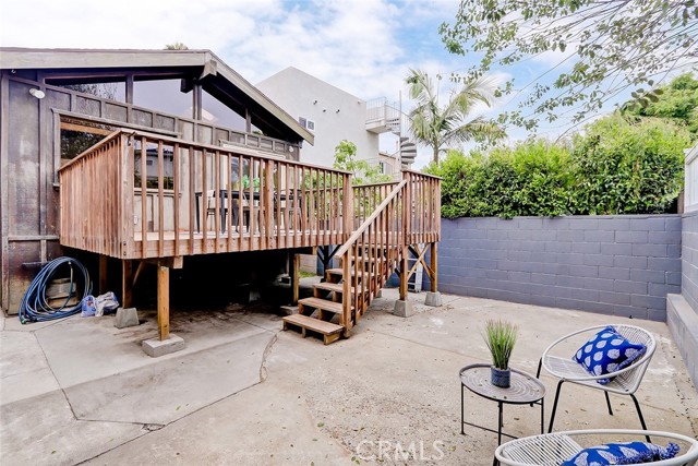 1205 7th Place, Hermosa Beach, California 90254, 3 Bedrooms Bedrooms, ,1 BathroomBathrooms,Residential,Sold,7th,SB21119639