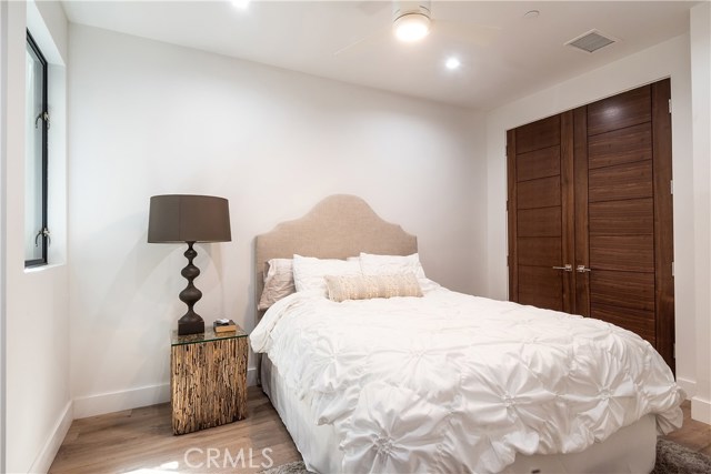 465 36th Place, Manhattan Beach, California 90266, 5 Bedrooms Bedrooms, ,6 BathroomsBathrooms,Residential,Sold,36th Place,SB19099340