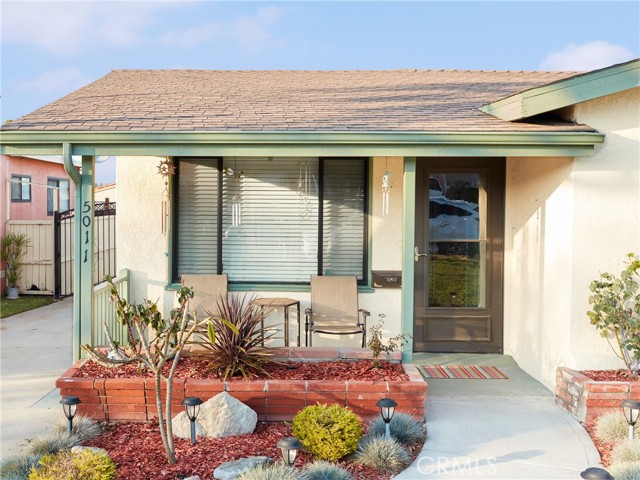3 Bed Home for Sale in Hawthorne, California