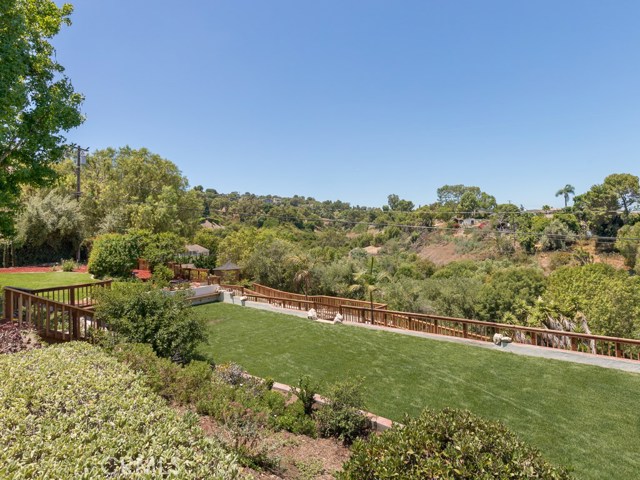 24 Harbor Sight Drive, Rolling Hills Estates, California 90274, 4 Bedrooms Bedrooms, ,4 BathroomsBathrooms,Residential,Sold,Harbor Sight,PV20138736