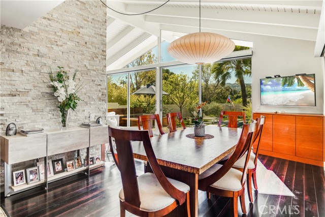 15 Dorado Place, Rolling Hills Estates, California 90274, 4 Bedrooms Bedrooms, ,3 BathroomsBathrooms,Residential,Sold,Dorado,PV21039996