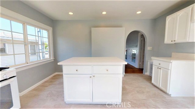 508 Pacific Coast, Redondo Beach, California 90277, 3 Bedrooms Bedrooms, ,1 BathroomBathrooms,Residential,Sold,Pacific Coast,SB21127168