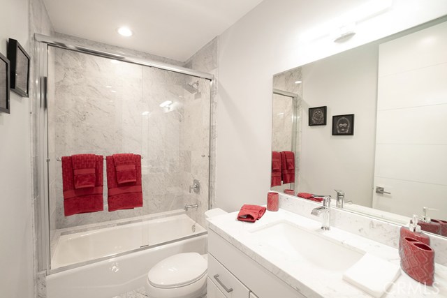 2202 Felton Lane, Redondo Beach, California 90278, 4 Bedrooms Bedrooms, ,3 BathroomsBathrooms,Residential,Sold,Felton,SB18220467