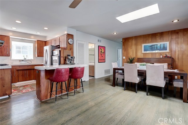 520 Francisco Street, Manhattan Beach, California 90266, 4 Bedrooms Bedrooms, ,2 BathroomsBathrooms,Residential,Sold,Francisco,SB20133838