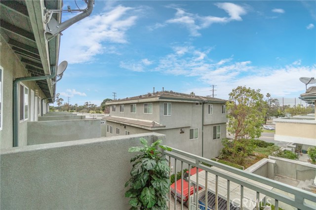 3 Bed Home for Sale in Torrance, California