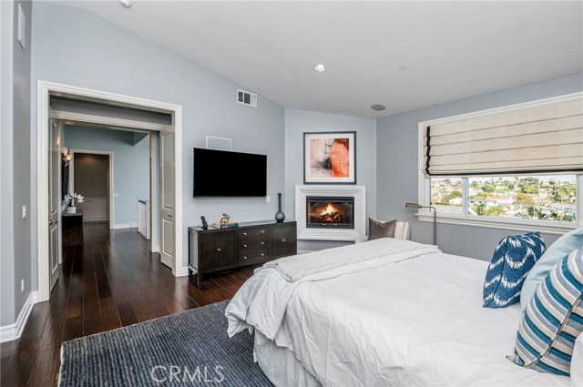 844 Avenue B, Redondo Beach, California 90277, 5 Bedrooms Bedrooms, ,5 BathroomsBathrooms,Residential,Sold,Avenue B,SB20039322