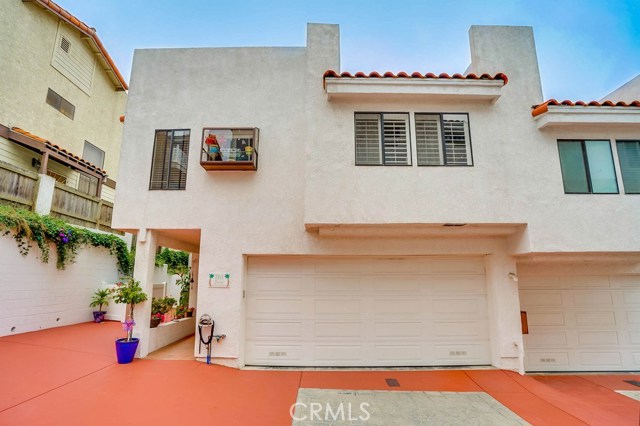 710 Beryl Street, Redondo Beach, California 90277, 3 Bedrooms Bedrooms, ,3 BathroomsBathrooms,Residential,Sold,Beryl,SB20099707