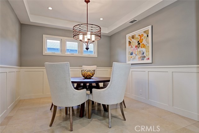 3524 Laurel Avenue, Manhattan Beach, California 90266, 5 Bedrooms Bedrooms, ,2 BathroomsBathrooms,Residential,Sold,Laurel,SB17280201