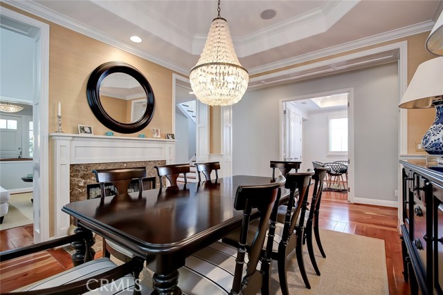 649 26th Street, Manhattan Beach, California 90266, 5 Bedrooms Bedrooms, ,4 BathroomsBathrooms,Residential,Sold,26th,SB21027371