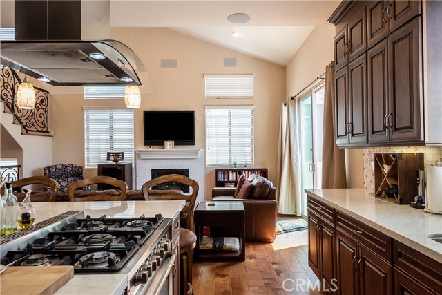 219 Juanita Avenue, Redondo Beach, California 90277, 4 Bedrooms Bedrooms, ,4 BathroomsBathrooms,Residential,Sold,Juanita,SB19181884