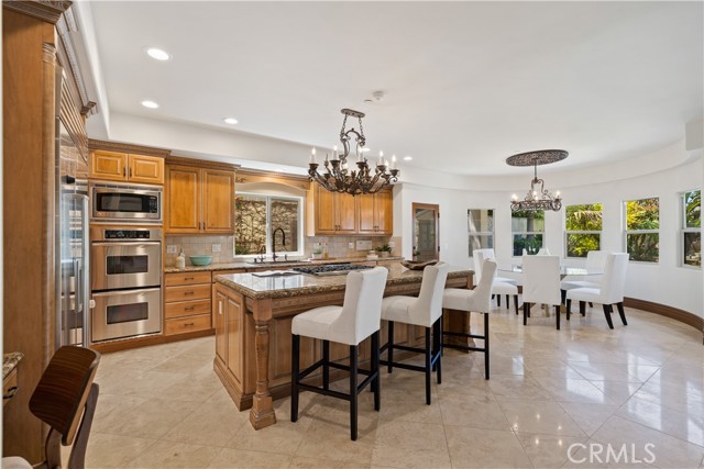 712 Sapphire Street, Redondo Beach, California 90277, 5 Bedrooms Bedrooms, ,3 BathroomsBathrooms,Residential,Sold,Sapphire,SB21110683