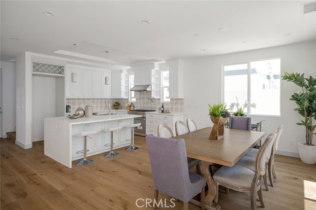 2006 Morgan Lane, Redondo Beach, California 90278, 4 Bedrooms Bedrooms, ,3 BathroomsBathrooms,Residential,Sold,Morgan,SB20119516