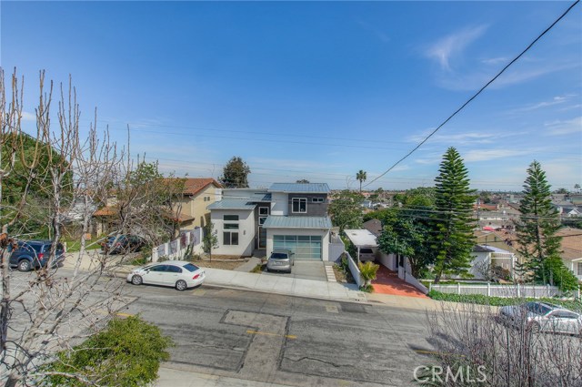 1129 Stanford Avenue, Redondo Beach, California 90278, 3 Bedrooms Bedrooms, ,3 BathroomsBathrooms,Residential,Sold,Stanford,SB17087497