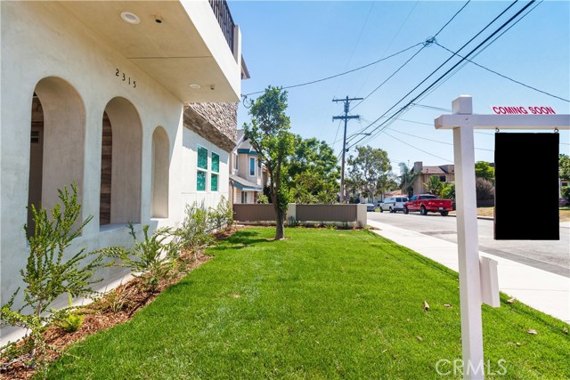 2315 Clark Lane, Redondo Beach, California 90278, 4 Bedrooms Bedrooms, ,3 BathroomsBathrooms,Residential,Sold,Clark,SB17195464