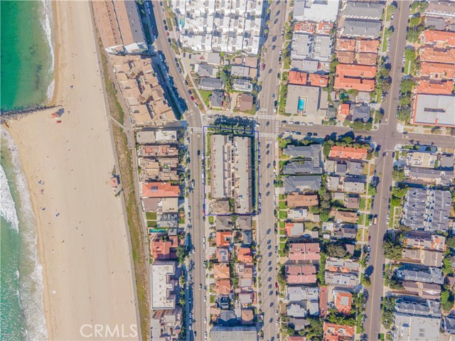 700 Esplanade, Redondo Beach, California 90277, 2 Bedrooms Bedrooms, ,2 BathroomsBathrooms,Residential,Sold,Esplanade,PV20228157