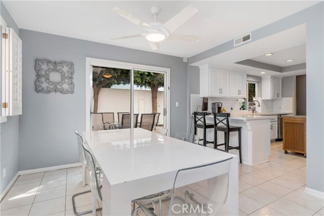 2416 Nelson Avenue, Redondo Beach, California 90278, 4 Bedrooms Bedrooms, ,2 BathroomsBathrooms,Residential,Sold,Nelson,SB20179840