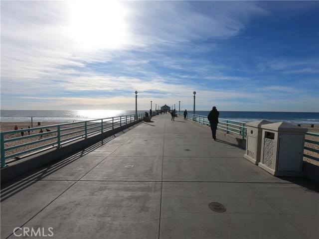 1500 Lynngrove Drive, Manhattan Beach, California 90266, 3 Bedrooms Bedrooms, ,1 BathroomBathrooms,Residential,Sold,Lynngrove,PT20027087