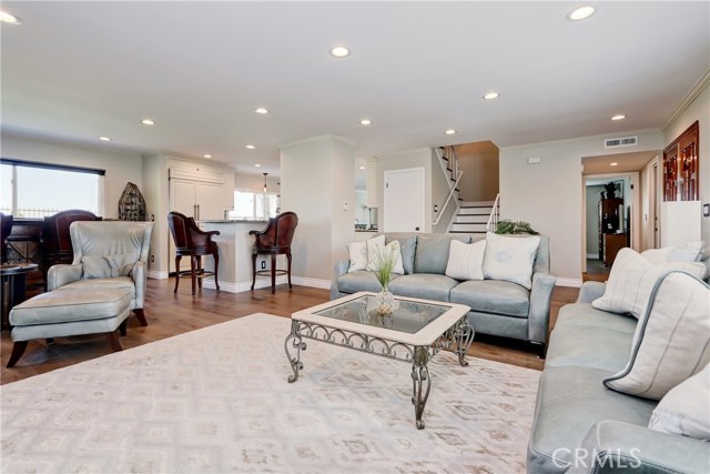 1942 Peninsula Verde Drive, Rancho Palos Verdes, California 90275, 4 Bedrooms Bedrooms, ,1 BathroomBathrooms,Residential,Sold,Peninsula Verde,SB20179363