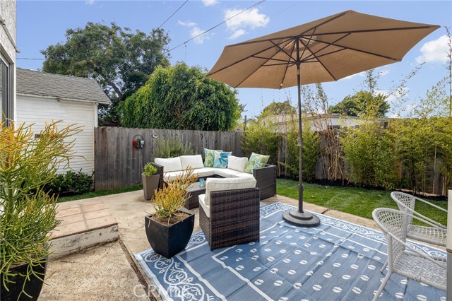 315 Maria Avenue, Redondo Beach, California 90277, 3 Bedrooms Bedrooms, ,2 BathroomsBathrooms,Residential,Sold,Maria,SB21146814