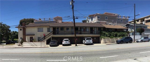500 Helberta Street, Redondo Beach, California 90277, ,Residential Income,Sold,Helberta,SB17104910