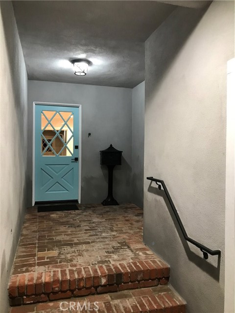 2049 Santa Rena Drive, Rancho Palos Verdes, California 90275, 4 Bedrooms Bedrooms, ,2 BathroomsBathrooms,Residential,Sold,Santa Rena,SB19026906